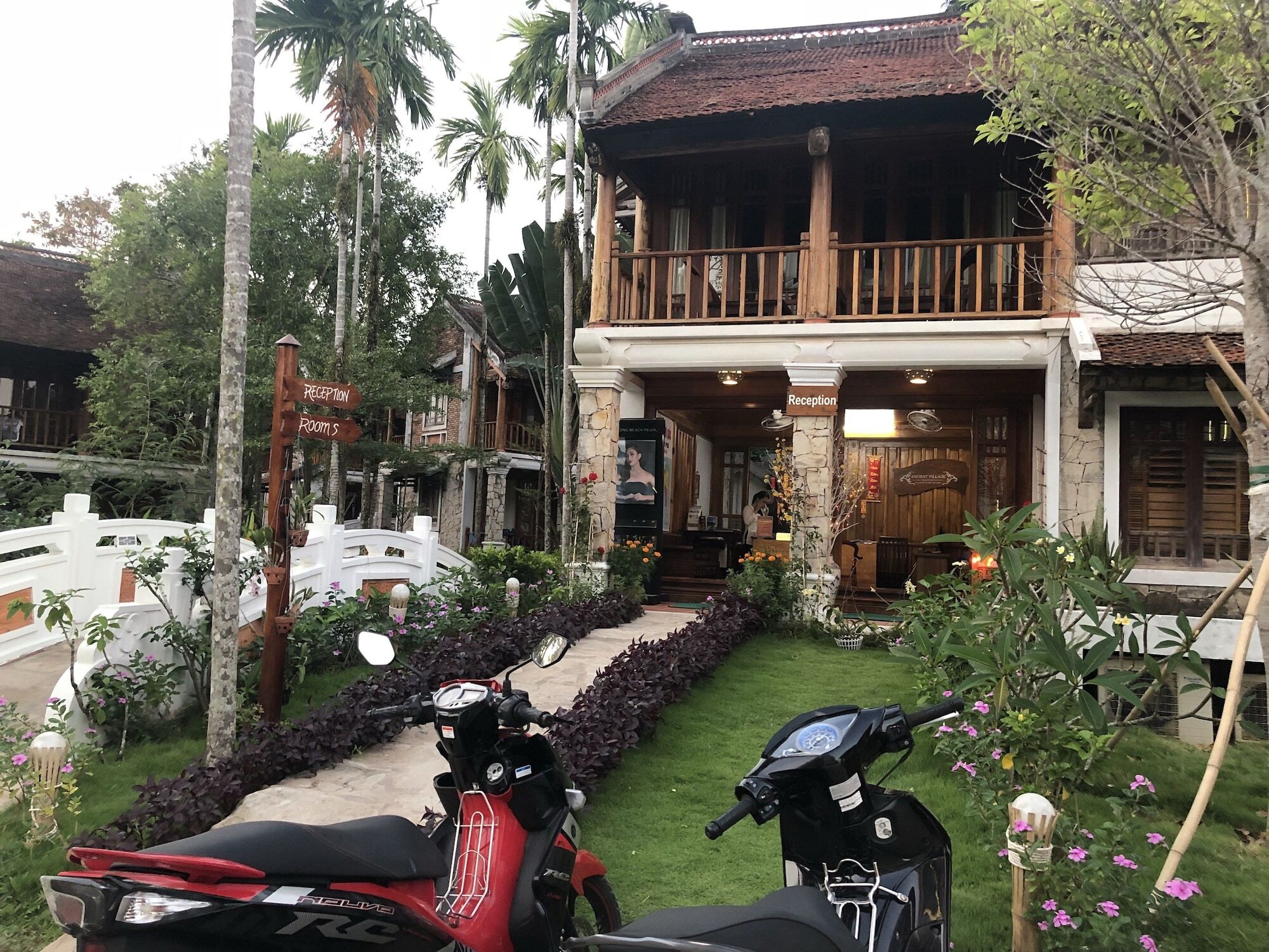 Ancient Village Phu Quoc Resort ภายนอก รูปภาพ