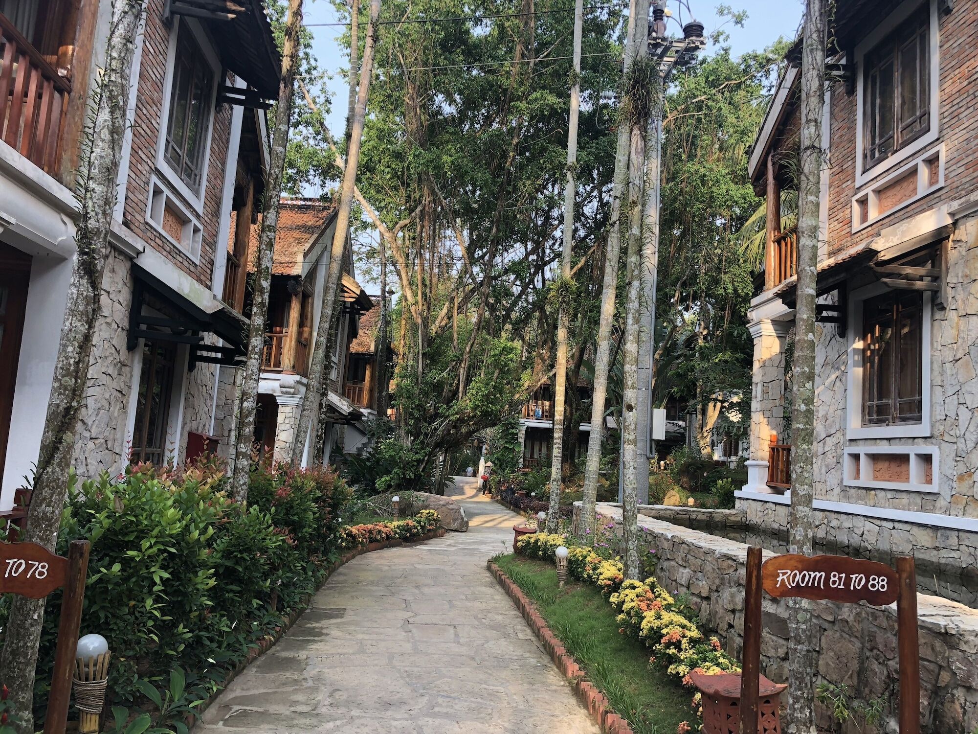 Ancient Village Phu Quoc Resort ภายนอก รูปภาพ