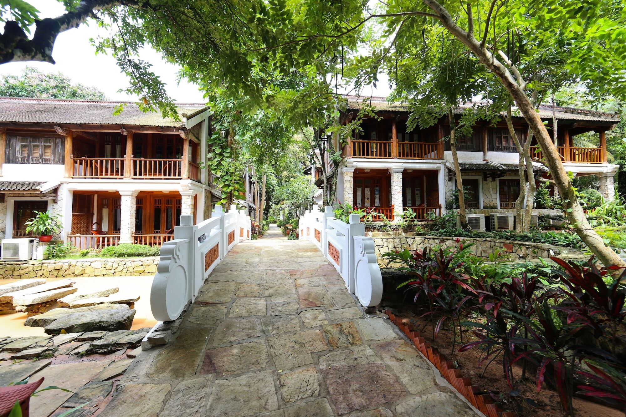 Ancient Village Phu Quoc Resort ภายนอก รูปภาพ
